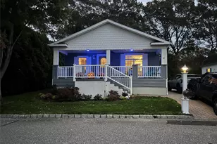 1661 Old Country Rd, Riverhead, NY 11901 - Photo 44