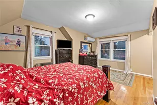 246-12 86th Rd, Bellerose, NY 11426 - Photo 16