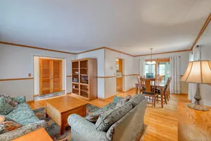 4 Irene Ct, Fishkill, NY 12524 - Photo 2