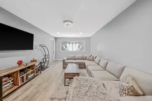 40 W 4th St, Patchogue, NY 11772 - Photo 6