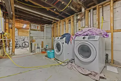 1831 Paulding Avenue, Bronx, NY 10462 - Photo 12