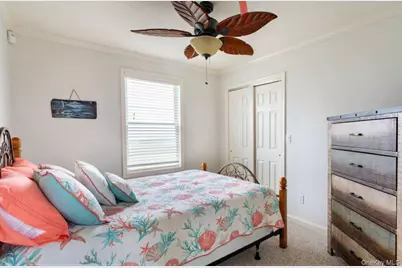 14 Huntington Drive, Mastic Beach, NY 11951 - Photo 12