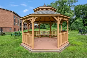 10 Charles Ln, Pomona, NY 10970 - Photo 30