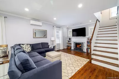 70 Denton Avenue, Lynbrook, NY 11563 - Photo 8