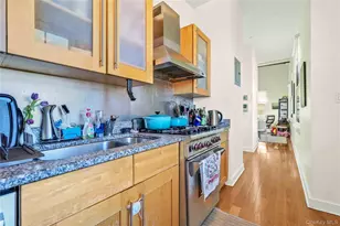 401 Hicks St, Brooklyn, NY 11201 - Photo 2