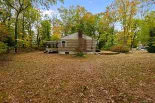 1 Printing House Cir, Northport, NY 11768 - Photo 4
