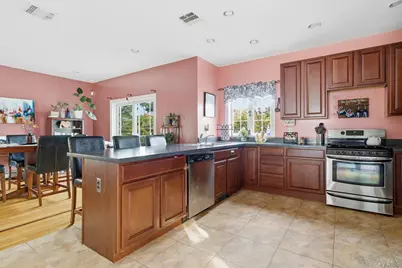 28 Hewitt Street, Garnerville, NY 10923 - Photo 8