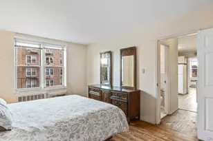 68-20 Selfridge St, Forest Hills, NY 11375 - Photo 10