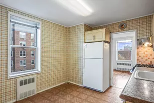 68-20 Selfridge St, Forest Hills, NY 11375 - Photo 8