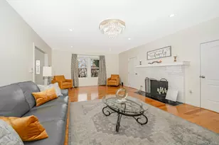 181-23 Henley Rd, Jamaica, NY 11432 - Photo 8