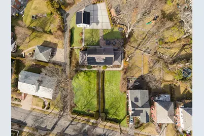 181-23 Henley Road, Jamaica, NY 11432 - Photo 46