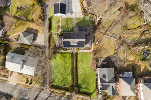 181-23 Henley Rd, Jamaica, NY 11432 - Photo 46