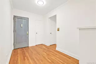 150-10 71st Ave, Flushing, NY 11367 - Photo 10