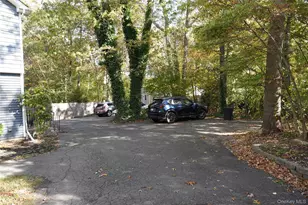 11 Pamela Dr, Ridge, NY 11961 - Photo 6