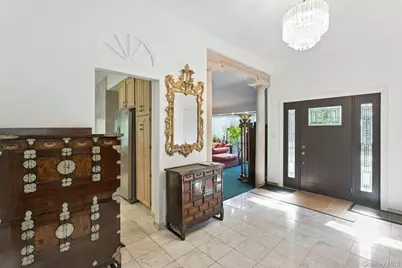 1030 Lakeshore Drive, Massapequa Park, NY 11762 - Photo 4