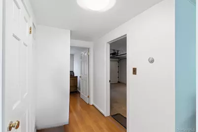 1030 Lakeshore Drive, Massapequa Park, NY 11762 - Photo 18