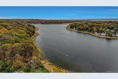 746 Sound View Road, Mill Neck, NY 11771 - Photo 34