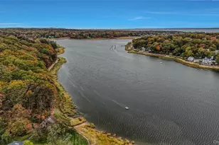 746 Sound View Rd, Mill Neck, NY 11771 - Photo 34