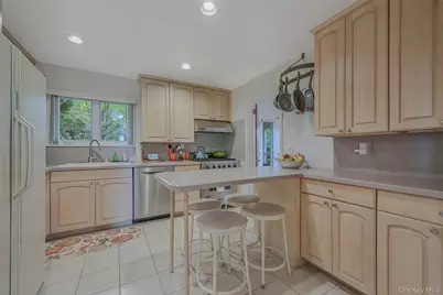 746 Sound View Road, Mill Neck, NY 11771 - Photo 14