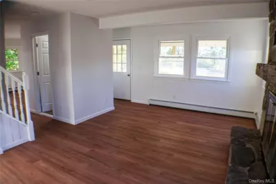 1856 Route 300, Newburgh, NY 12550 - Photo 18