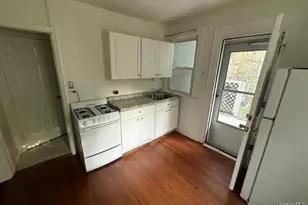 364 Ashford Ave, Dobbs Ferry, NY 10522 - Photo 2