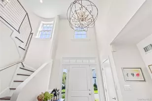 1357 Flagler Dr, Mamaroneck, NY 10543 - Photo 4