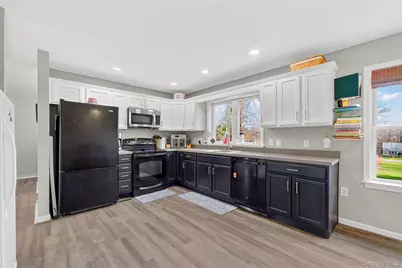 387 Cornwall Hill Road, Patterson, NY 12563 - Photo 6