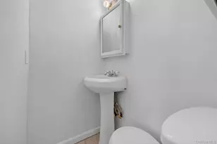 49 S Hamilton St, Poughkeepsie, NY 12601 - Photo 20