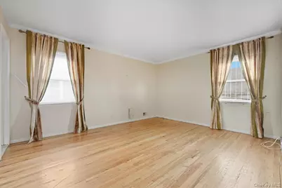 160-31 24th Avenue, Whitestone, NY 11357 - Photo 12