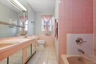 160-31 24th Ave, Whitestone, NY 11357 - Photo 20