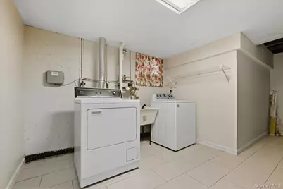 160-31 24th Avenue, Whitestone, NY 11357 - Photo 26