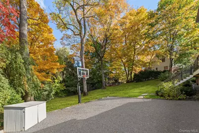 9 Broadmoor Road, Scarsdale, NY 10583 - Photo 36