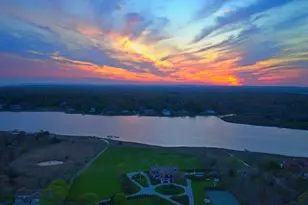 4 Sandacres Ln, Quogue, NY 11959 - Photo 2