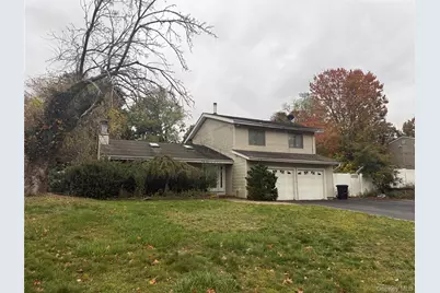 5 Lodge Lane, Miller Place, NY 11764 - Photo 4