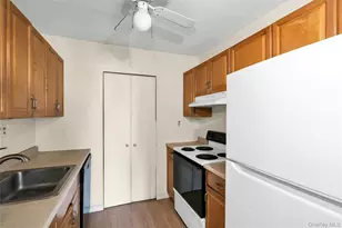 99 Richmond Blvd, Ronkonkoma, NY 11779 - Photo 8