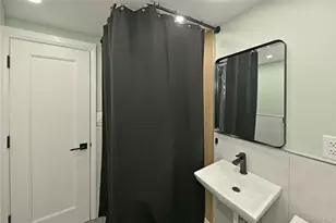 7 Charlotte Dr, Spring Valley, NY 10977 - Photo 28