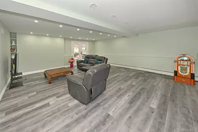 7 Charlotte Drive, Spring Valley, NY 10977 - Photo 24