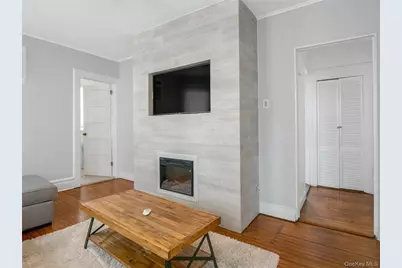 46 Meadow Lane, New Rochelle, NY 10805 - Photo 8