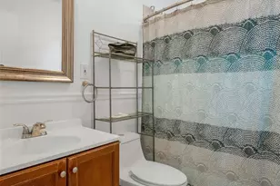 46 Meadow Ln, New Rochelle, NY 10805 - Photo 24