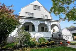 46 Meadow Ln, New Rochelle, NY 10805 - Photo 2