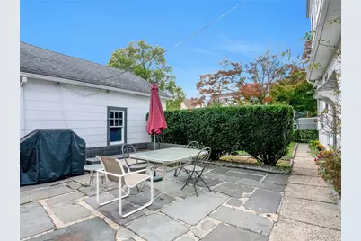 46 Meadow Lane, New Rochelle, NY 10805 - Photo 34