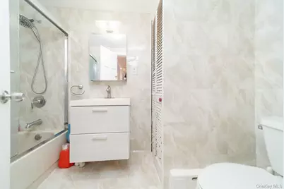 10 Church Street, Howard Beach, NY 11414 - Photo 16