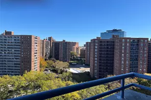 62-54 97th Pl, Rego Park, NY 11374 - Photo 8