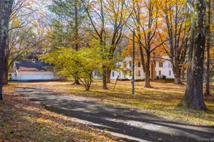 64 S Quaker Hill Rd, Pawling, NY 12564 - Photo 2