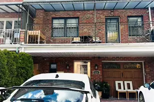 62-54 Dry Harbor Rd, Middle Village, NY 11379 - Photo 1