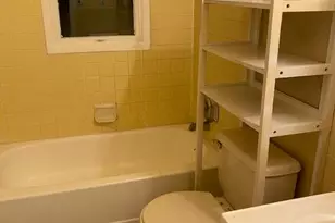 112 Gun Ln, Levittown, NY 11756 - Photo 16