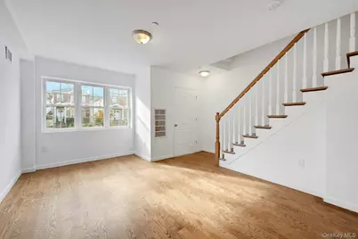 820 Hollywood Avenue, Bronx, NY 10465 - Photo 4