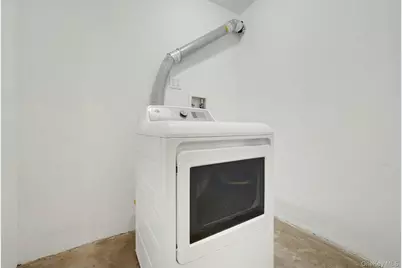 820 Hollywood Avenue, Bronx, NY 10465 - Photo 30