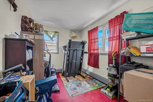 2182 Bright Ave, East Meadow, NY 11554 - Photo 12