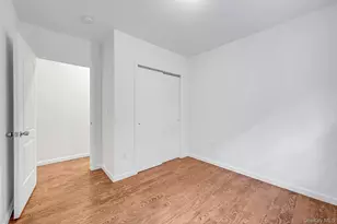 822 Hollywood Ave, Bronx, NY 10465 - Photo 22